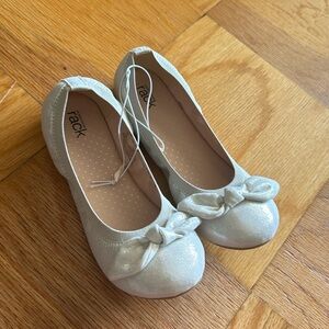 NR Emma Ballet Flat Girls size 3